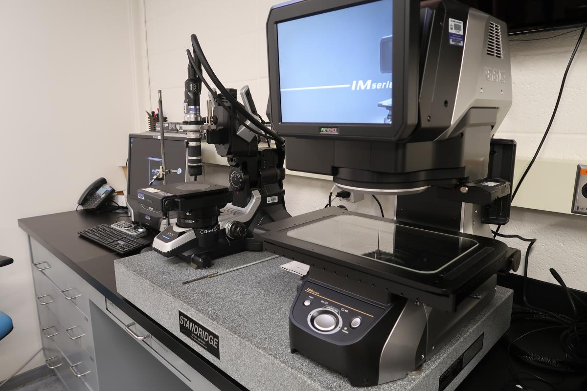 Keyence VHX-5000 Microscope and IM-7030T Optical Comparator